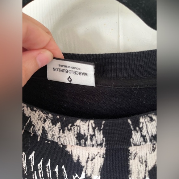 MARCELO BURLON COUNTY OF MILAN Black Icon Wings Sweatshirt - Picture 5 of 14